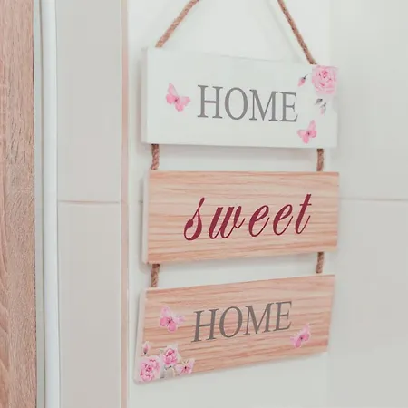 On Kulisha 29 -mini Economy In The Part Of Apartamento